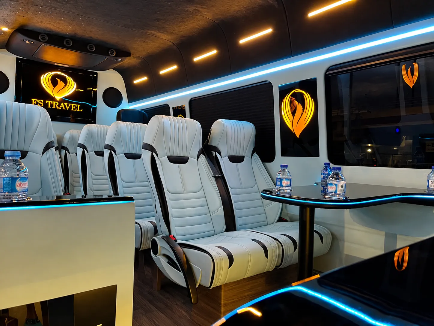 MERCEDES ULTRA DELUXE VİP (1-14 PAX)
