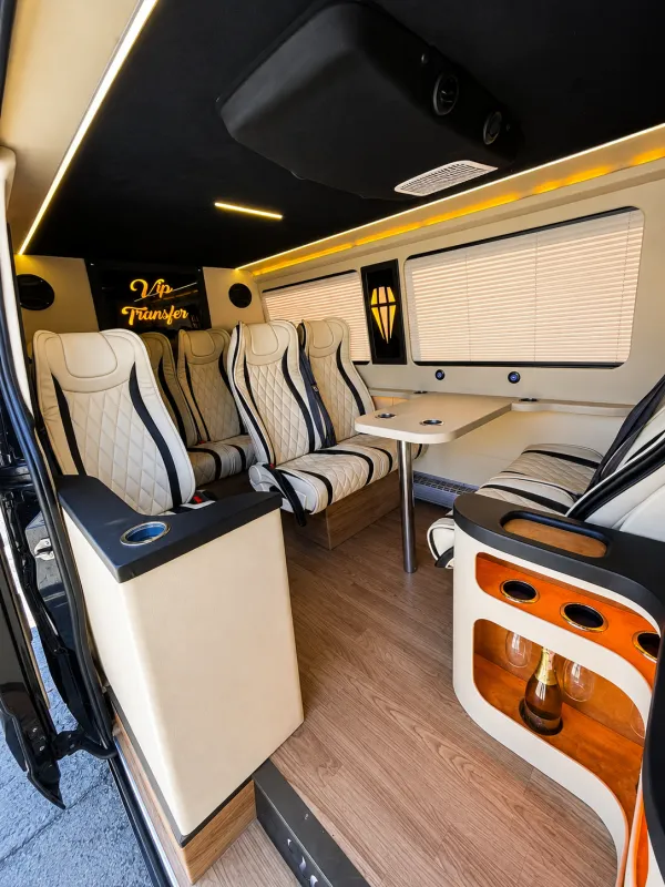 MERCEDES VIP (1-10 PAX)