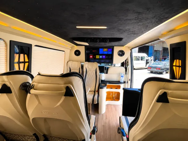 MERCEDES VIP (1-10 PAX)