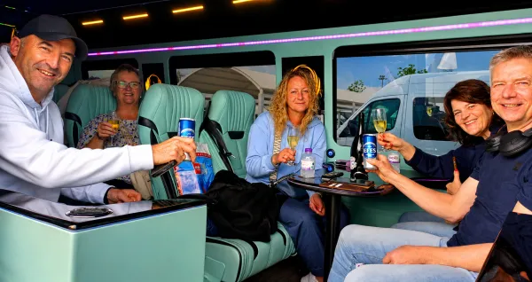 MERCEDES ULTRA DELUXE VİP (1-14 PAX)