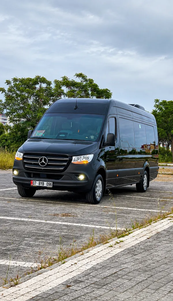 MERCEDES ULTRA DELUXE VİP (1-14 PAX)